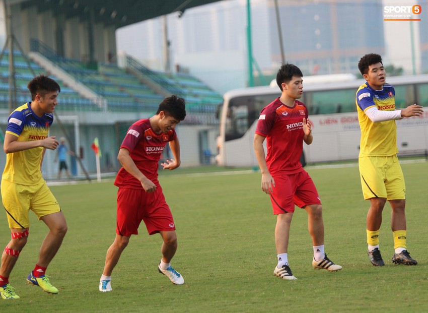 Tổ thương binh của thầy Choi vui vẻ tập luyện, Đức Chinh đầy nghiêm chỉnh trong ngày được bầu làm lớp trưởng - Ảnh 4.