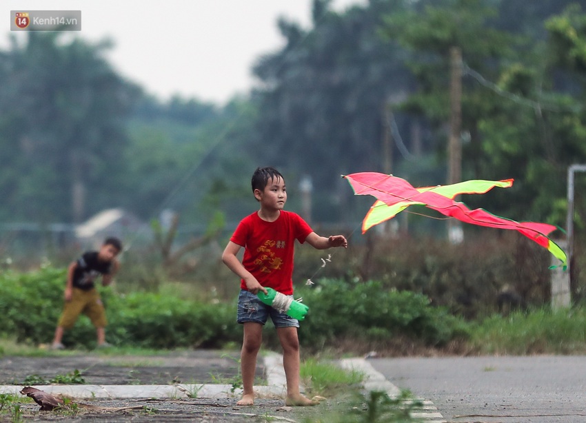 Những gánh hoa lại về với thôn Hạ Lôi: Dịch bệnh đi qua, mình còn khỏe, còn cuộc đời này để tiếp tục - Ảnh 6.