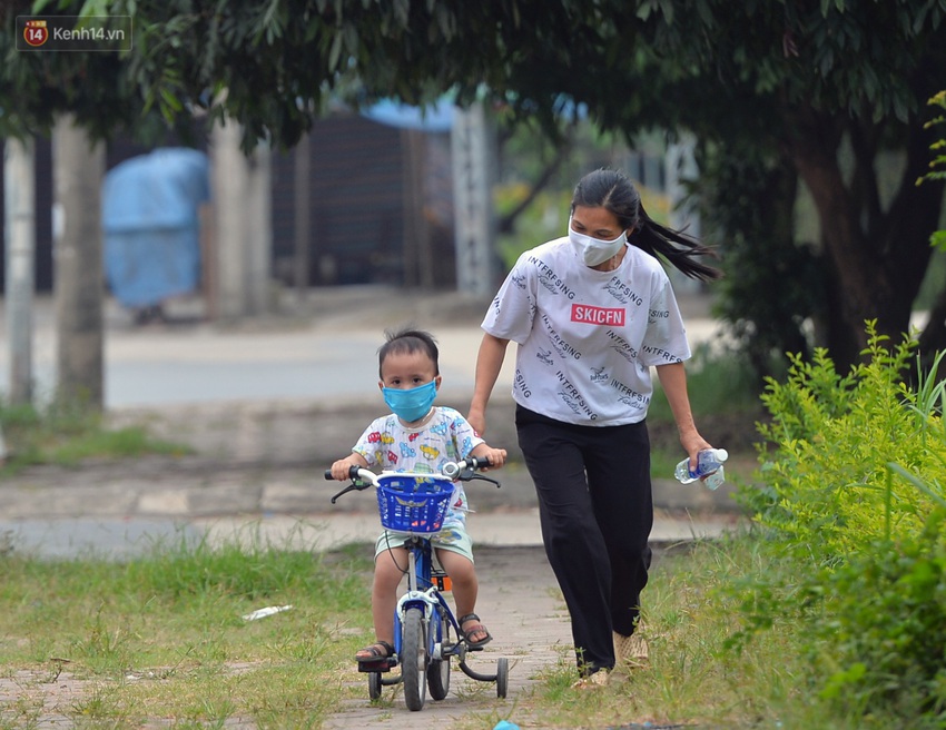 Những gánh hoa lại về với thôn Hạ Lôi: Dịch bệnh đi qua, mình còn khỏe, còn cuộc đời này để tiếp tục - Ảnh 5.