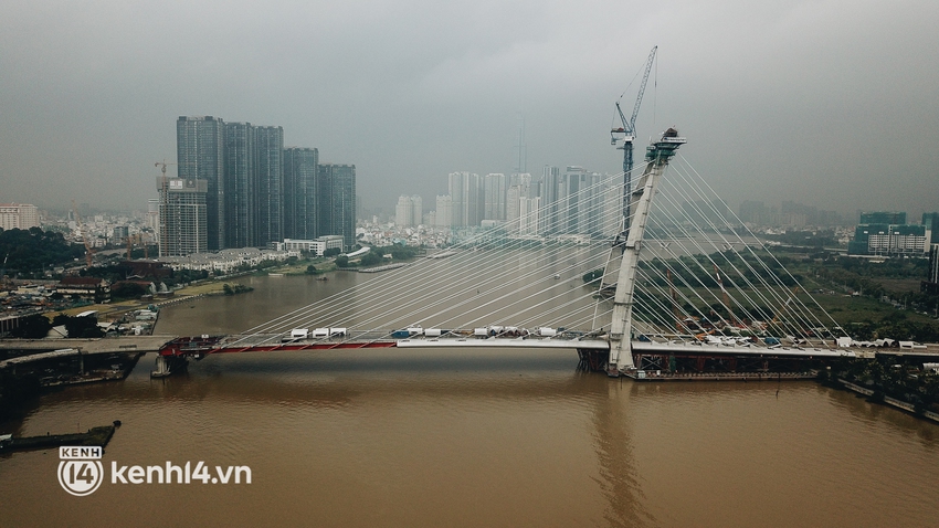 Ch&ugrave;m ảnh: Diện mạo mới của cầu Thủ Thi&ecirc;m 2 nối liền th&agrave;nh phố Thủ Đức v&agrave; quận 1 - Ảnh 3.