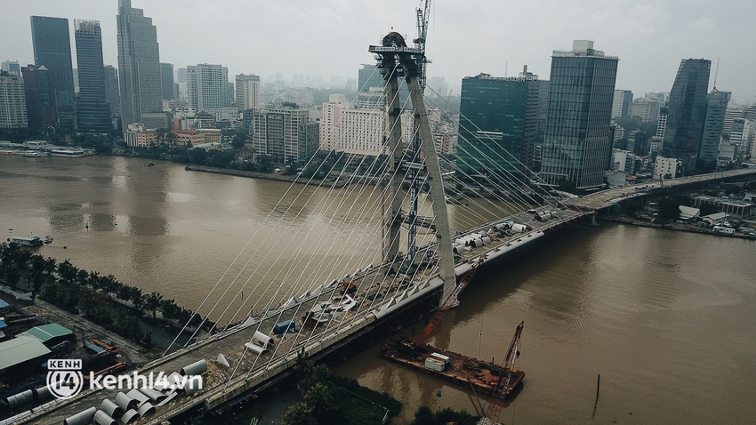 Ch&ugrave;m ảnh: Diện mạo mới của cầu Thủ Thi&ecirc;m 2 nối liền th&agrave;nh phố Thủ Đức v&agrave; quận 1 - Ảnh 2.
