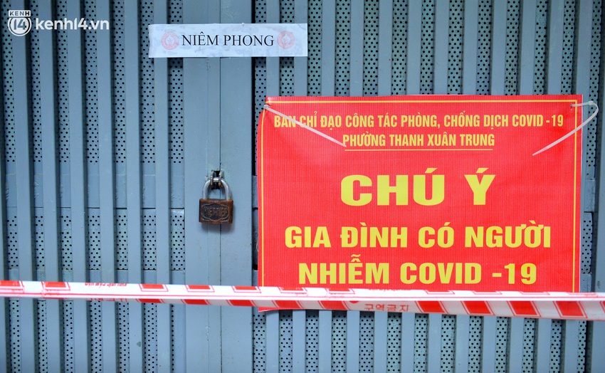 Hà Nội: Đi từng ngõ, ngách phun khử khuẩn tại ổ dịch Thanh Xuân Trung chuẩn bị đón hơn 1.100 người trở về - Ảnh 7.