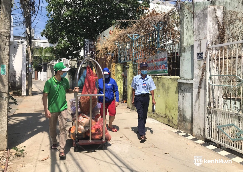 “Alo bác tổ trưởng ơi...!” - Chuyện trăm dâu đổ đầu tổ trưởng trong những ngày siết chặt giãn cách - Ảnh 7.