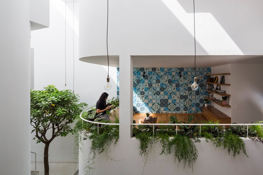 Bố mẹ chịu chơi x&acirc;y nh&agrave; 136m2 ở S&agrave;i th&agrave;nh tặng con g&aacute;i, kiến tr&uacute;c bổ đ&ocirc;i biệt lập nhưng vẫn kh&ocirc;ng thiếu sự gắn kết - Ảnh 10.