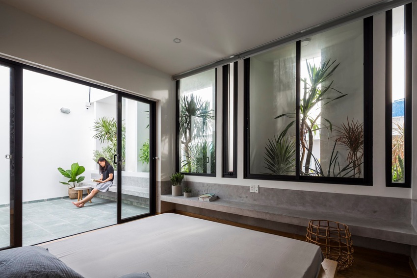 Bố mẹ chịu chơi x&acirc;y nh&agrave; 136m2 ở S&agrave;i th&agrave;nh tặng con g&aacute;i, kiến tr&uacute;c bổ đ&ocirc;i biệt lập nhưng vẫn kh&ocirc;ng thiếu sự gắn kết - Ảnh 14.