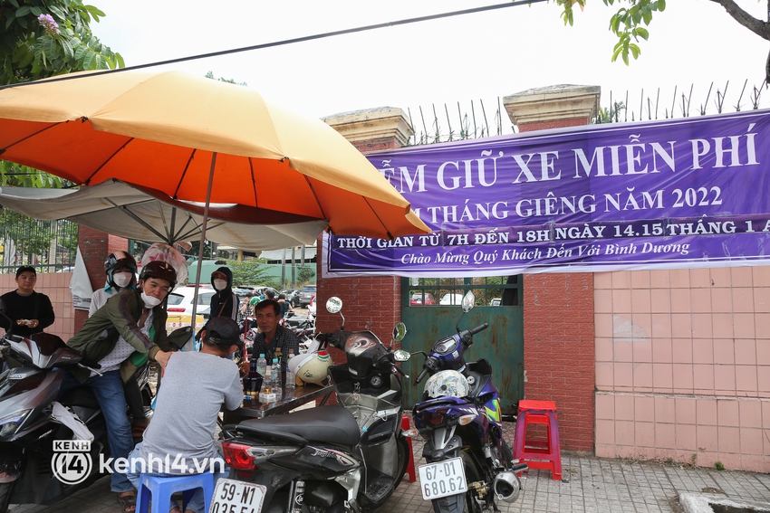 B&igrave;nh Dương năm n&agrave;o cũng c&oacute; 1 lễ hội m&agrave; ở đ&oacute; c&aacute;i g&igrave; cũng miễn ph&iacute;, bất cứ du kh&aacute;ch n&agrave;o đều cảm thấy ấm l&ograve;ng! - Ảnh 18.
