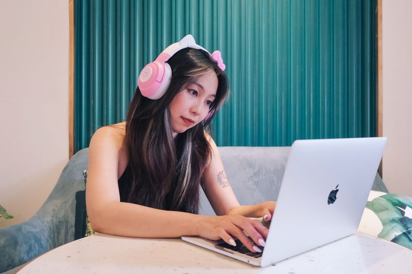 Trải nghiệm tai nghe Razer Kraken BT Hello Kitty & Friends Edition: Chiếc item xinh nhưng có xịn? - Ảnh 10.