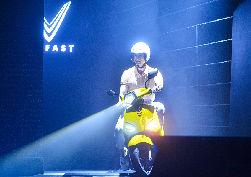 Cận cảnh 5 mẫu xe máy điện VinFast vừa ra mắt, sạc 1 lần chạy 200km, giá từ 22 triệu đồng - Ảnh 5.