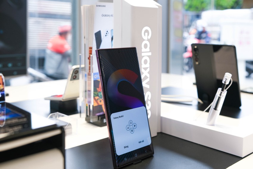 Một vòng trải nghiệm cửa hàng SamCenter: Store Samsung chuẩn chỉnh tại ...