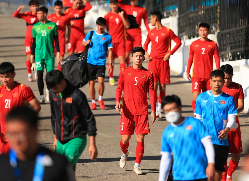 U23 Việt Nam đến nhầm sân tập của U23 Thái Lan trước ngày định đoạt vé vào tứ kết - Ảnh 4.