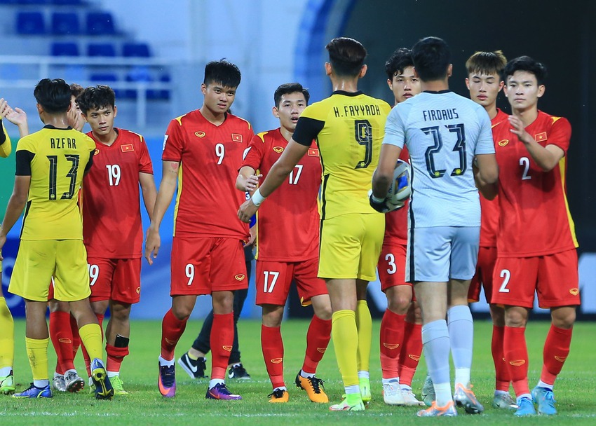 U23 Việt Nam không ăn mừng dù vượt qua bảng đấu khó, giành vé vào tứ kết U23 châu Á 2022 - Ảnh 1.