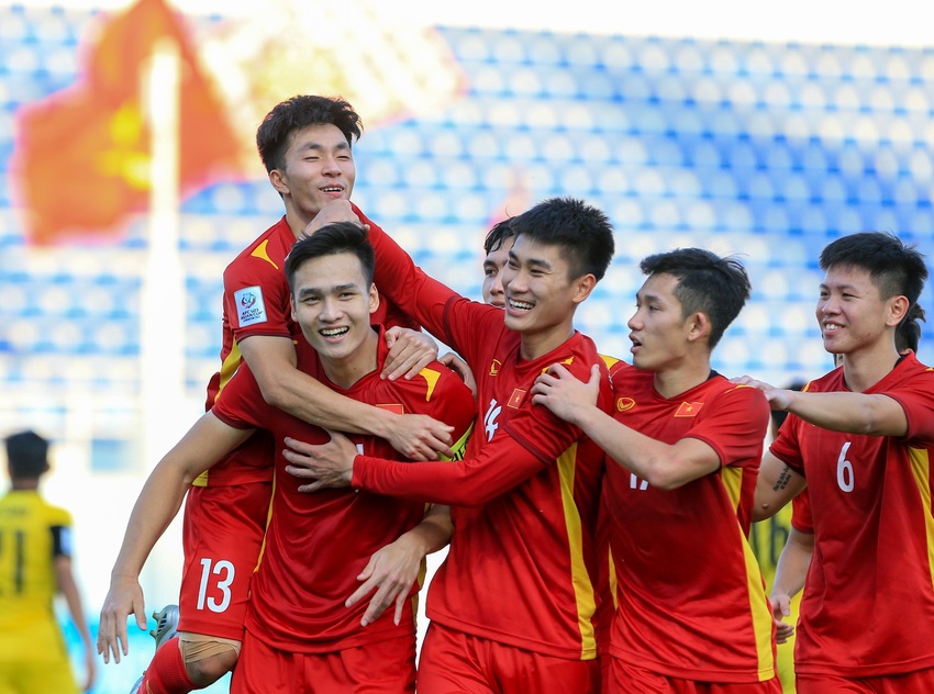 U23 Việt Nam không ăn mừng dù vượt qua bảng đấu khó, giành vé vào tứ kết U23 châu Á 2022 - Ảnh 11.