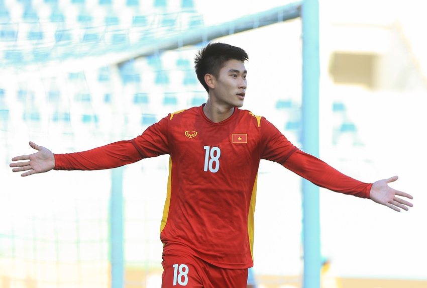 U23 Việt Nam không ăn mừng dù vượt qua bảng đấu khó, giành vé vào tứ kết U23 châu Á 2022 - Ảnh 10.