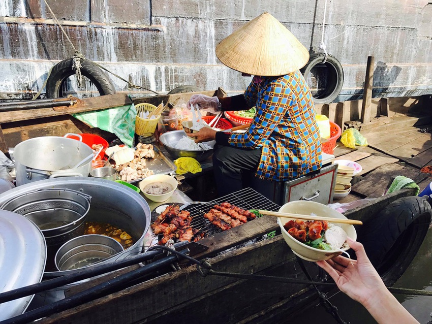 Người trang điểm chuyên nghiệp cho các món ăn Việt - Ảnh 3.