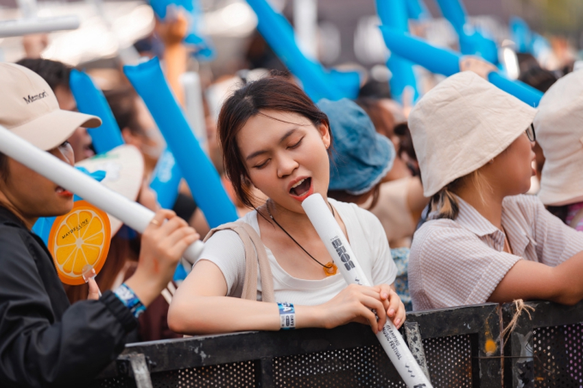 HAY FEST 2023: Bữa tiệc bùng nổ giác quan với dàn nghệ sĩ chất lượng, không gian lễ hội âm nhạc cắm trại “chất” nhất Việt Nam! - Ảnh 29.