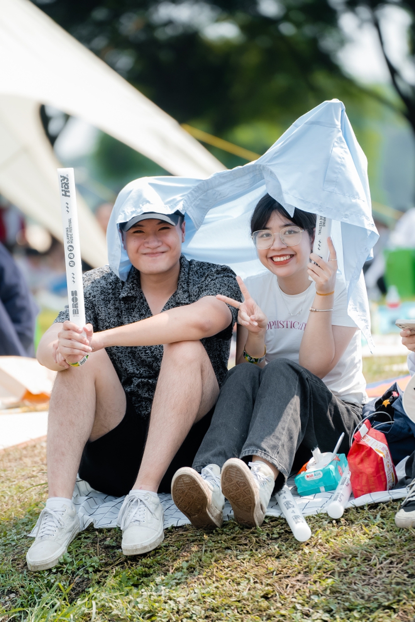 HAY FEST 2023: Bữa tiệc bùng nổ giác quan với dàn nghệ sĩ chất lượng, không gian lễ hội âm nhạc cắm trại “chất” nhất Việt Nam! - Ảnh 26.