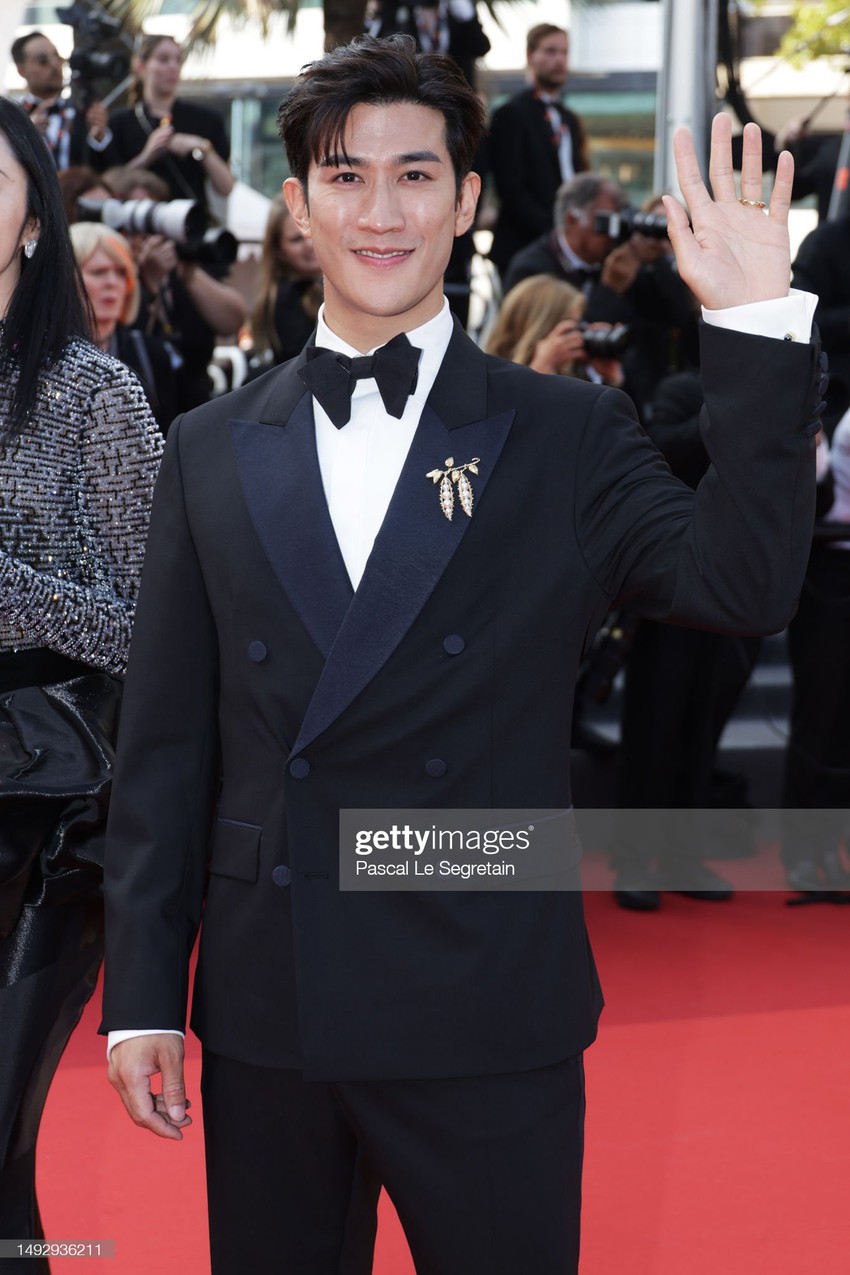 Thảm đỏ Cannes 2023 ngày 9: Song Joong Ki giữ khoảng cách bên mỹ nhân, Heidi Klum và dàn thiên thần đại náo sự kiện - Ảnh 17.