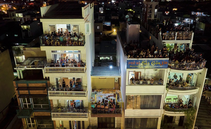 M&agrave;n tranh t&agrave;i đẳng cấp giữa &Uacute;c v&agrave; &Yacute; khiến kh&aacute;n giả vỡ &ograve;a cảm x&uacute;c trong đ&ecirc;m ph&aacute;o hoa thứ 3 ở Đ&agrave; Nẵng - Ảnh 16.