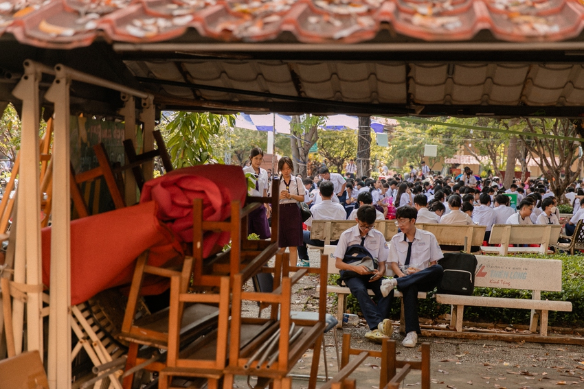 Bế giảng tại ngôi trường 111 năm tuổi, lâu đời bậc nhất Việt Nam: Lễ phục tốt nghiệp không thể ý nghĩa hơn! - Ảnh 7.