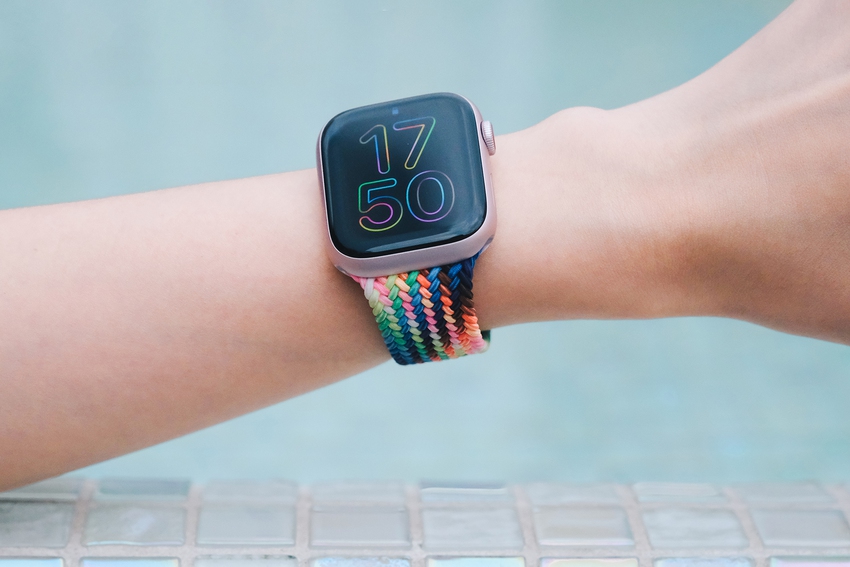 Mê mẩn với Apple Watch Pride Edition 2024: Rực rỡ sắc màu và đầy cảm xúc! - Ảnh 10.