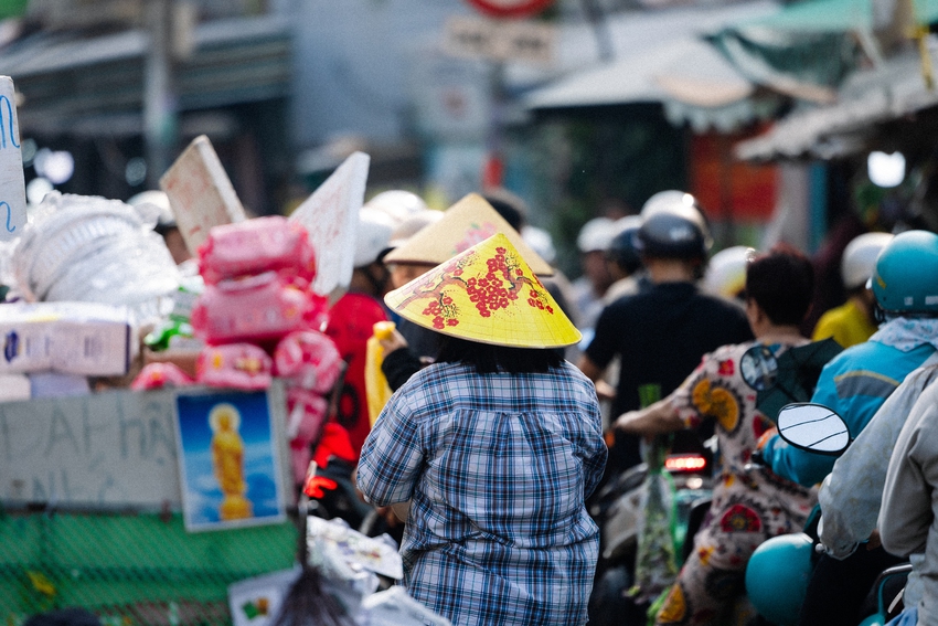 Ở lại S&agrave;i G&ograve;n trong những ng&agrave;y &ldquo;rất Tết&rdquo;- Ảnh 26.