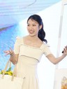 Khánh Vy: Con gái có thể quên thoa son nhưng không bao giờ được quên điện thoại để thanh toán khi ra đường