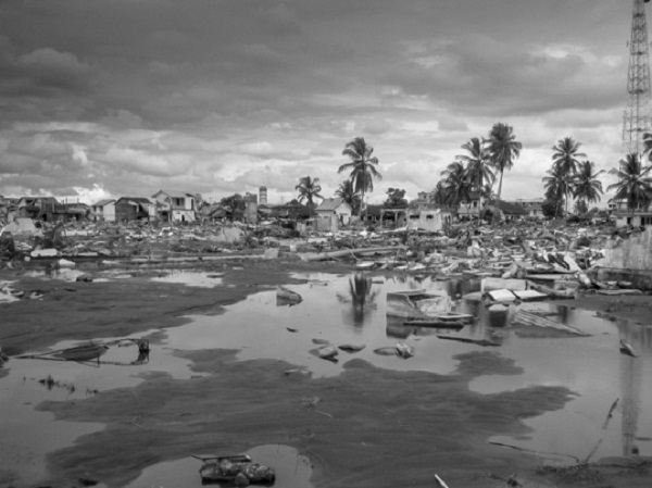 Nhìn lại thảm họa sóng thần khủng khiếp nhất lịch sử 3