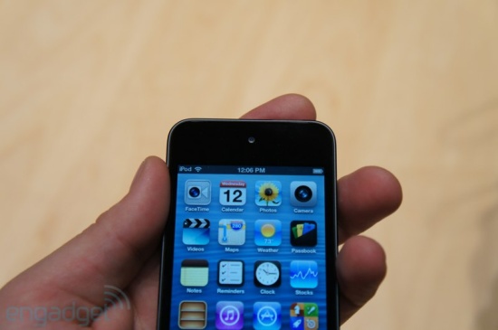 tren-tay-ipod-nano-va-ipod-touch-doi-moi