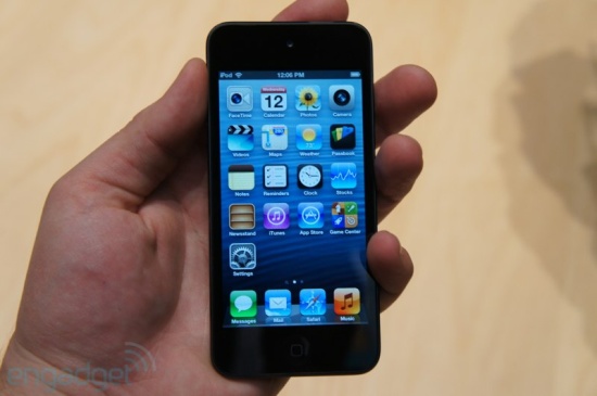 tren-tay-ipod-nano-va-ipod-touch-doi-moi