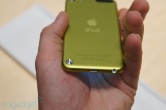 tren-tay-ipod-nano-va-ipod-touch-doi-moi
