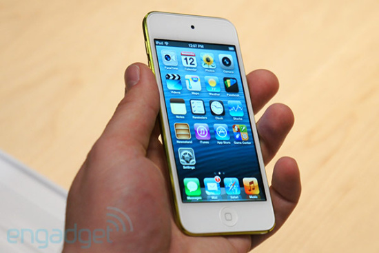 tren-tay-ipod-nano-va-ipod-touch-doi-moi