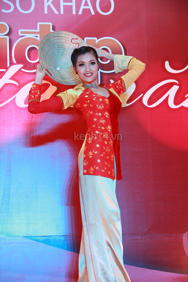 thi-sinh-hhvn-2012-thi-so-khao-tai-nang