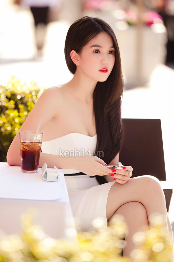 ngoc-trinh-muot-ma-duoi-anh-nang-beverly-hills