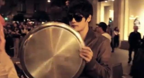 Jaejoong "xoay mâm" trong trailer họp fan Việt Nam