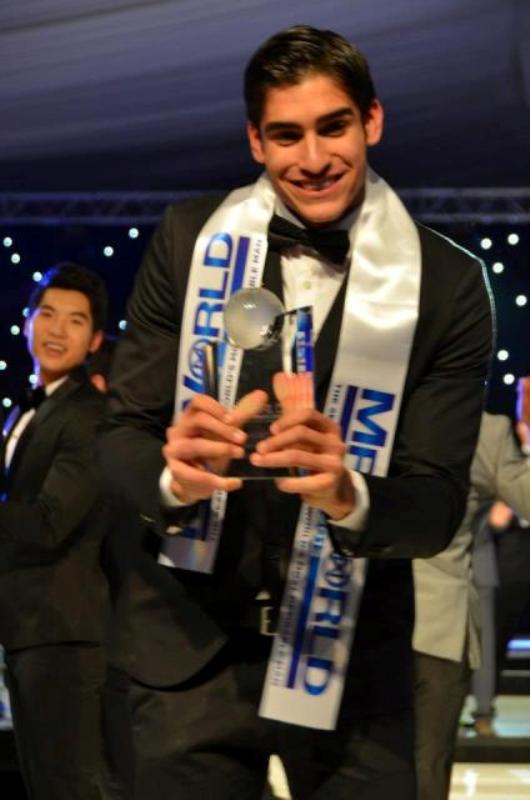 Nam Thành lọt vào Top 10 Mr.World 2012 6