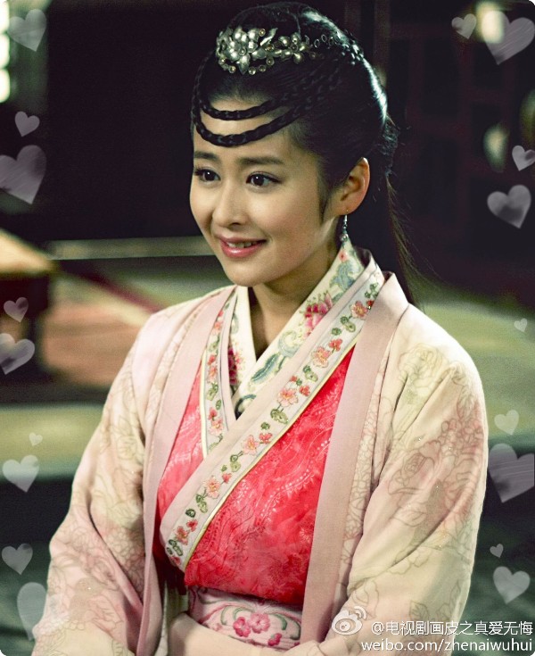 trieu-vy-bi-dan-em-cong-khai-thach-thuc