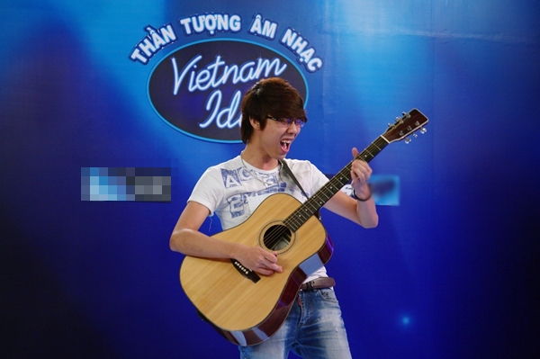 vietnam-idol-len-song-trong-con-bao-the-voice