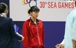Mặt buồn xo nhận HCV thứ 5 tại SEA Games 2019, Ánh Viên bị nhắc nhở
