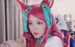 Tập tành cosplay Ahri, nữ thần Candice lại khiến fan chết mệt với style 