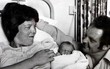 Câu chuyện kì lạ về người phụ nữ mang thai 12 tháng, đứa trẻ sinh ra khỏe mạnh bình thường nhưng lại khiến nhiều người hoài nghi