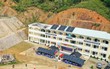 Thầy trò dạy học nhờ vì trường sạt lở
