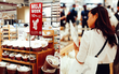 Flagship store Muji Sài Gòn chính thức mở cửa: 1001 góc sống ảo, ngoài tốn tiền thì còn tốn thêm cả pin điện thoại vì chụp hình mệt nghỉ!