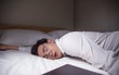 Nam giới tuổi thọ ngắn thường có 4 điểm chung khi ngủ, nếu mắc phải cả 4 thì đã đến lúc bạn nên đi khám sức khỏe