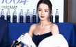 Được MC khen xinh, ai ngờ Địch Lệ Nhiệt Ba có màn phản pháo cực ngầu gây bão Weibo