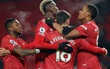 Bruno Fernandes và Pogba tỏa sáng giúp MU bằng điểm đội đầu bảng Liverpool