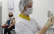Điện Kremlin kêu gọi người Nga tiêm vaccine phòng Covid-19