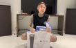 Dế Choắt khoe chốt đơn
