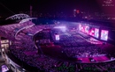 Đi concert Em Xinh “Say Hi”, fan không chỉ “cháy” với nhạc mà còn “say” luôn Bank Tím