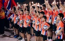 Từ những người không đứng giữa sân khấu: Câu chuyện phía sau đêm khai mạc giải bóng đá rực rỡ