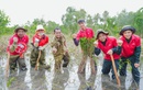 J&T Express hưởng ứng phong trào trồng cây trong dịp kỷ niệm 80 năm Cách mạng Tháng Tám và Quốc khánh 2/9